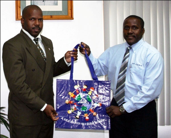 gebereuseablebagstatia06012011