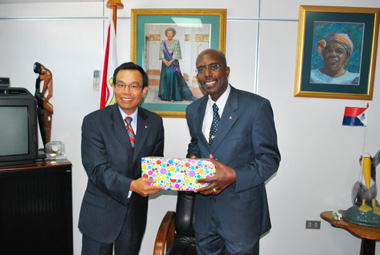 govrichardsn-amabasswu01122