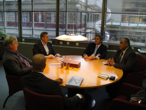 heyligerpolicyadvisers16112010