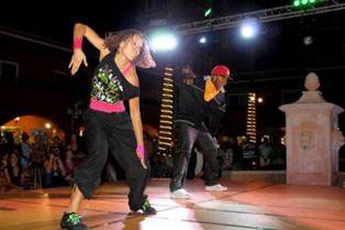hiphopdancers01022011