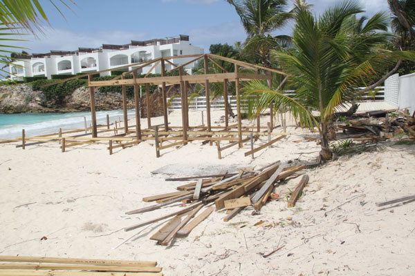 Illegal construction on Simpson Bay Beach. illegalconstructiononbeach20062011