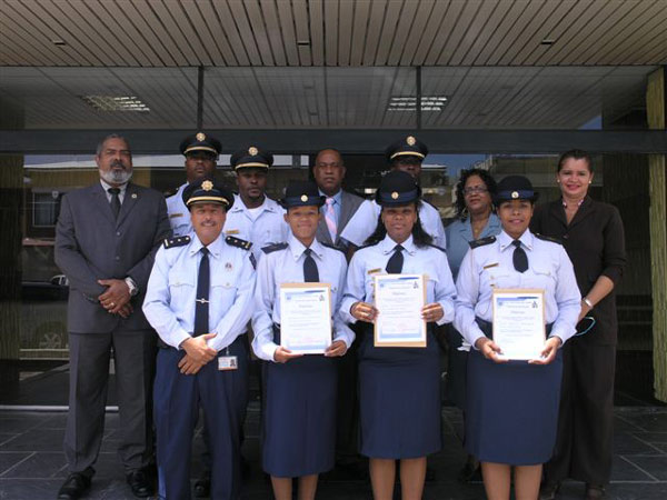 immigrationpolicegrads14072010