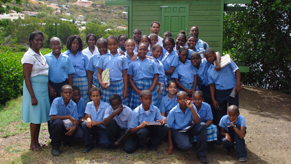 macstudentsatlittlebaypond27092011