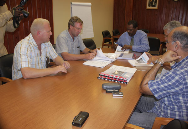 policesigning19012010