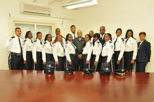 prisonguardswearinginceremony12042011