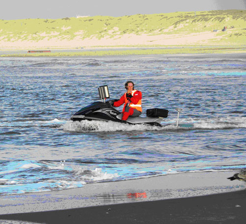 surveyoronjetski27012011